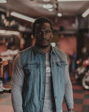Load image into Gallery viewer, DENIM VEST WITH BACK ARMOR