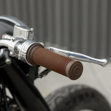 Load image into Gallery viewer, Biltwell Kung Fu TPV Grips - Chocolate
